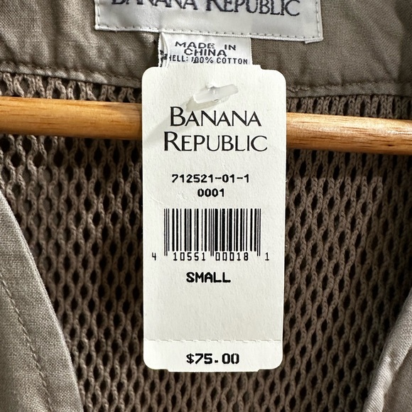Banana Republic Photojournalist Vest - new with tag Size Small - Picture 2 of 9